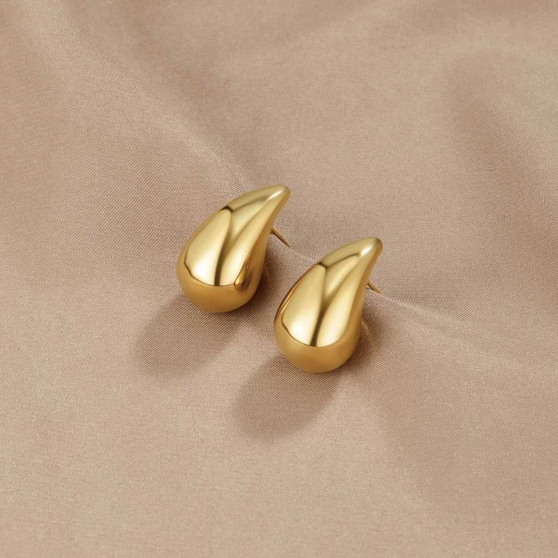 Amara Gold Teardrop Earrings — view 1