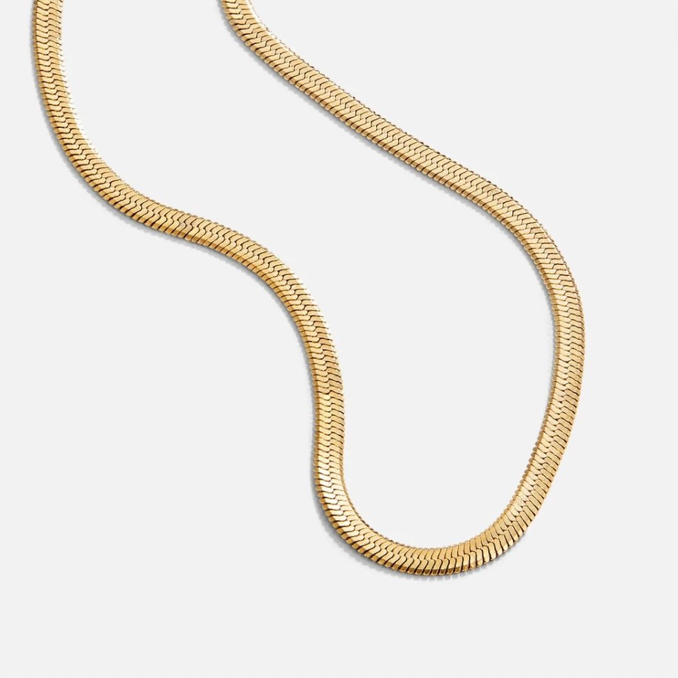 Sarya Snake Chain Gold Necklace — view 1