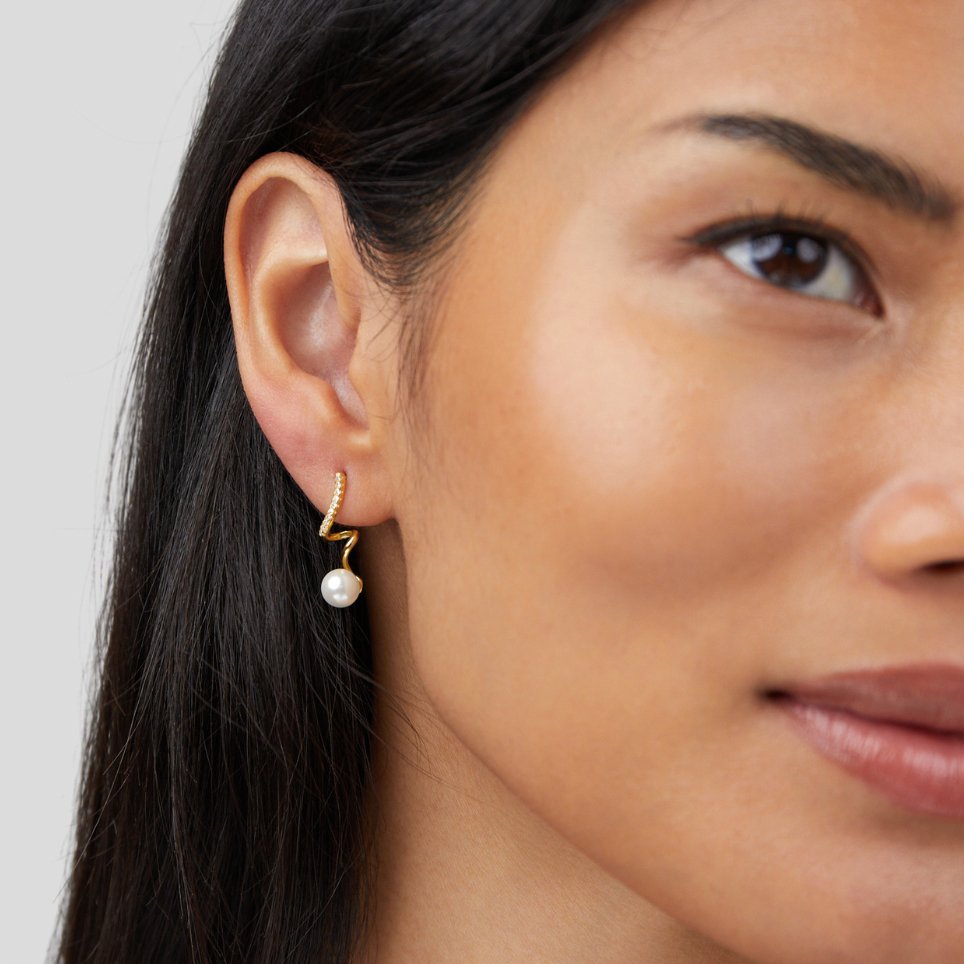 Tamara Pearl Wave Earrings — view 3