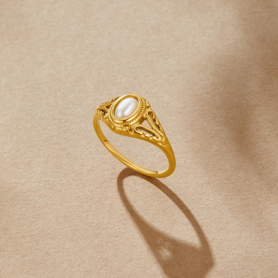 Vintage Royal Pearl Ring — view 4